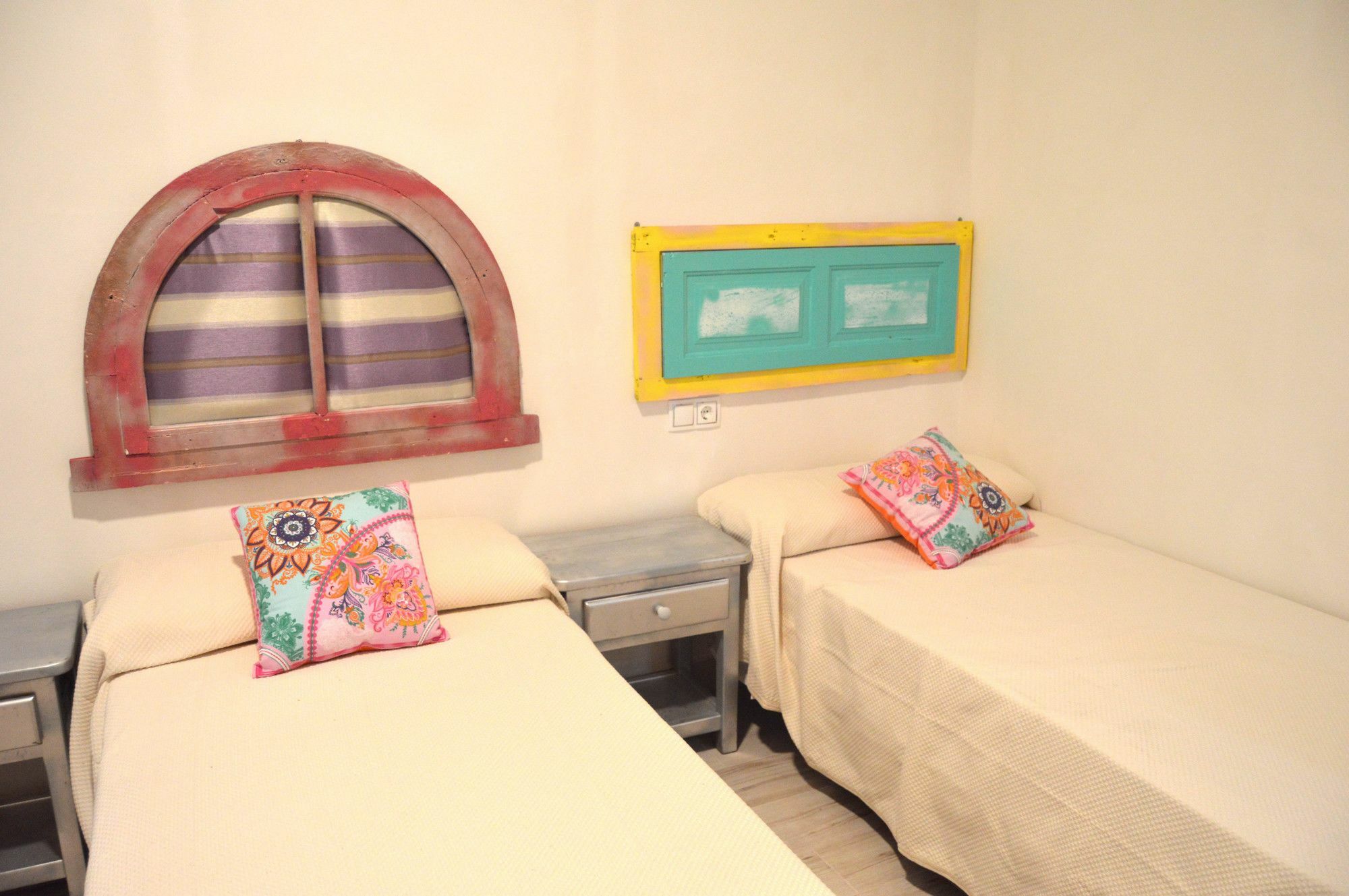 Apartamento 19 Dias Y Muchas Noches Cádiz Exterior foto